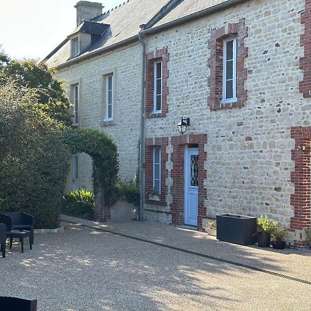קולוויל-סור-מר Chambres D'Hotes Le Clos Tassin מראה חיצוני תמונה